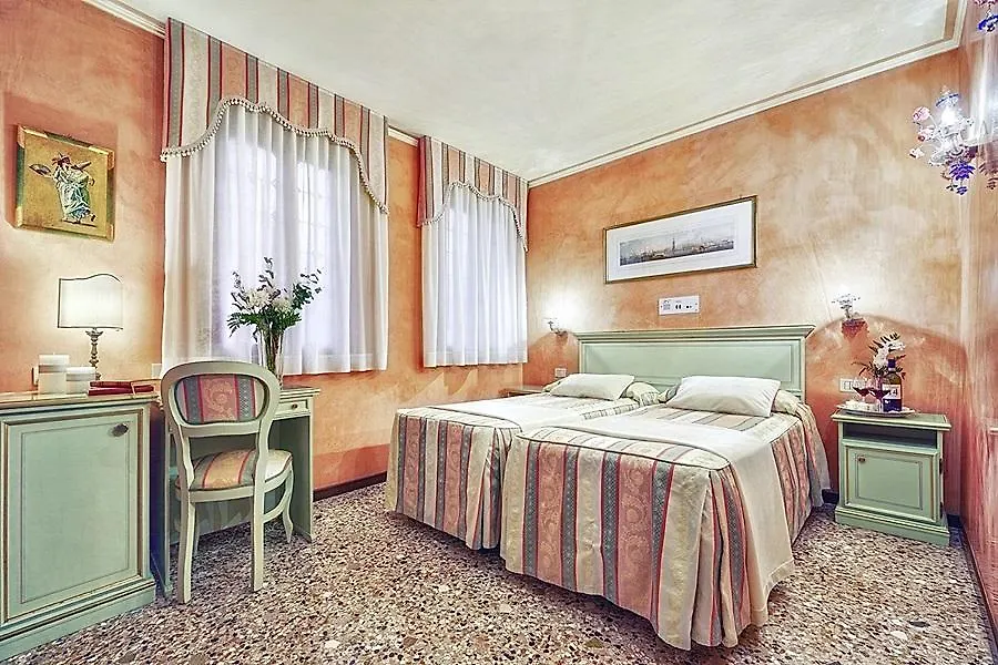 Hotel Firenze Venice 3*,  Italy
