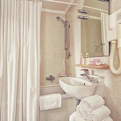 Hotel Firenze Venedig 3*,