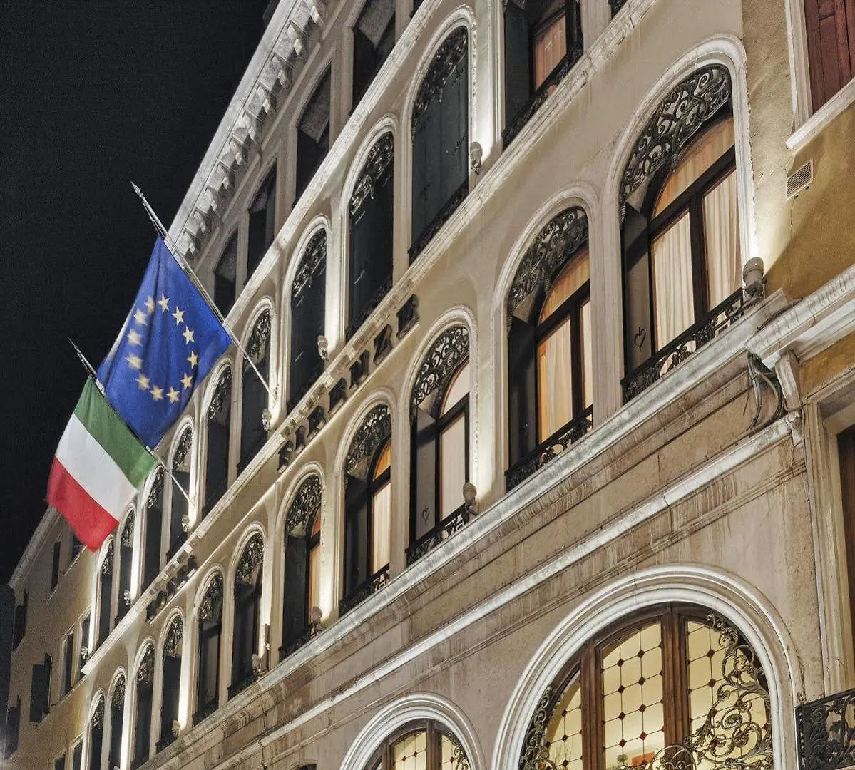 ***  Hotel Firenze Venice Italy