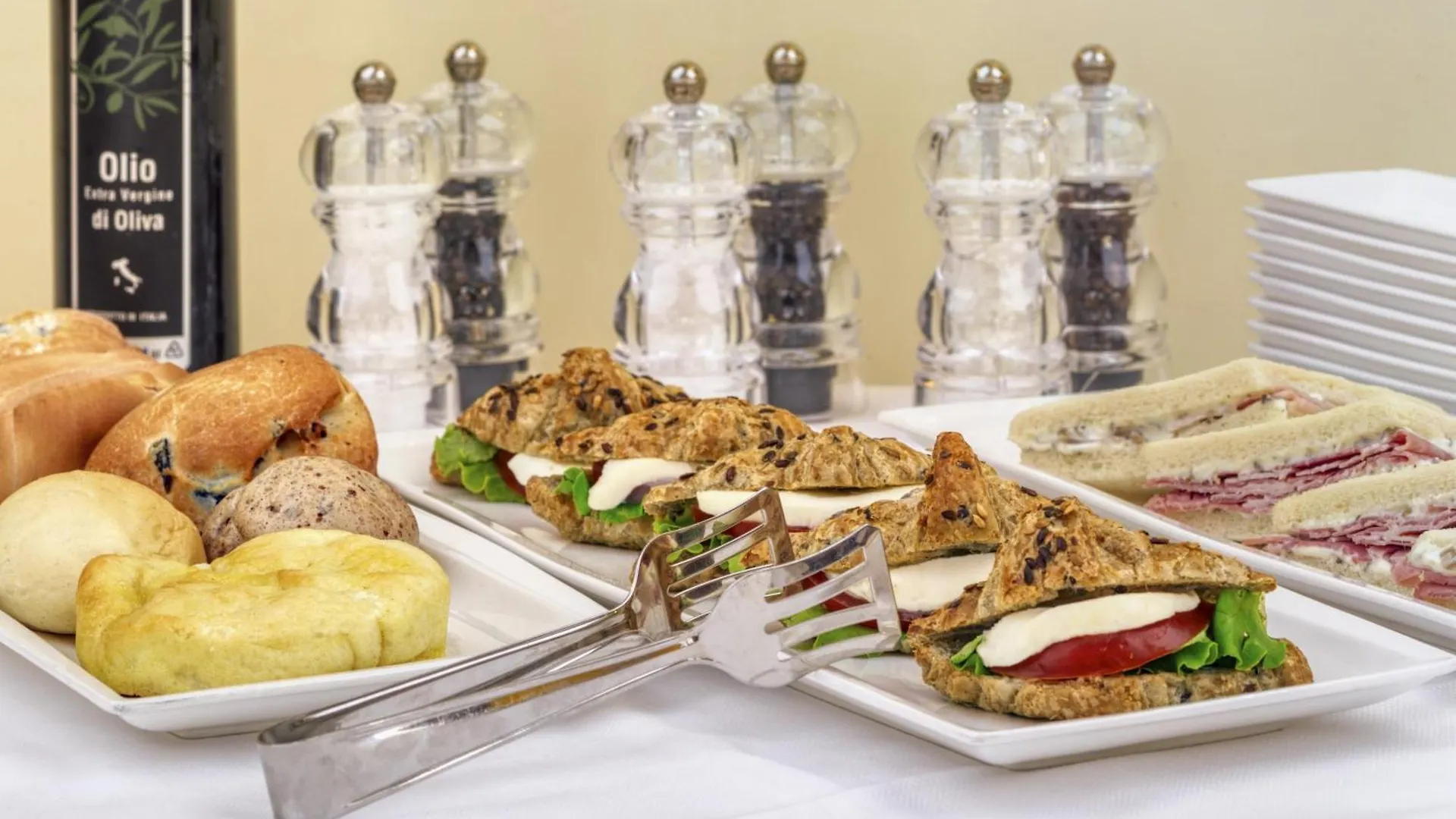 ***  Hotel Firenze Венеция Италия