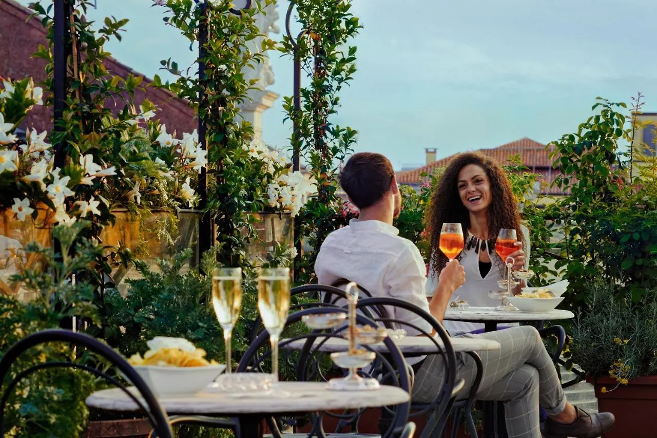 Hotel Firenze Венеция Италия